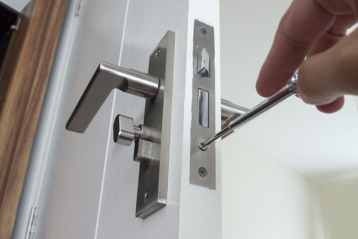 Our local locksmiths are able to repair and install door locks for properties in Guildford and the local area.