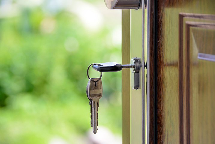 A2B Locks are able to provide local locksmiths in Guildford to repair your broken locks. 